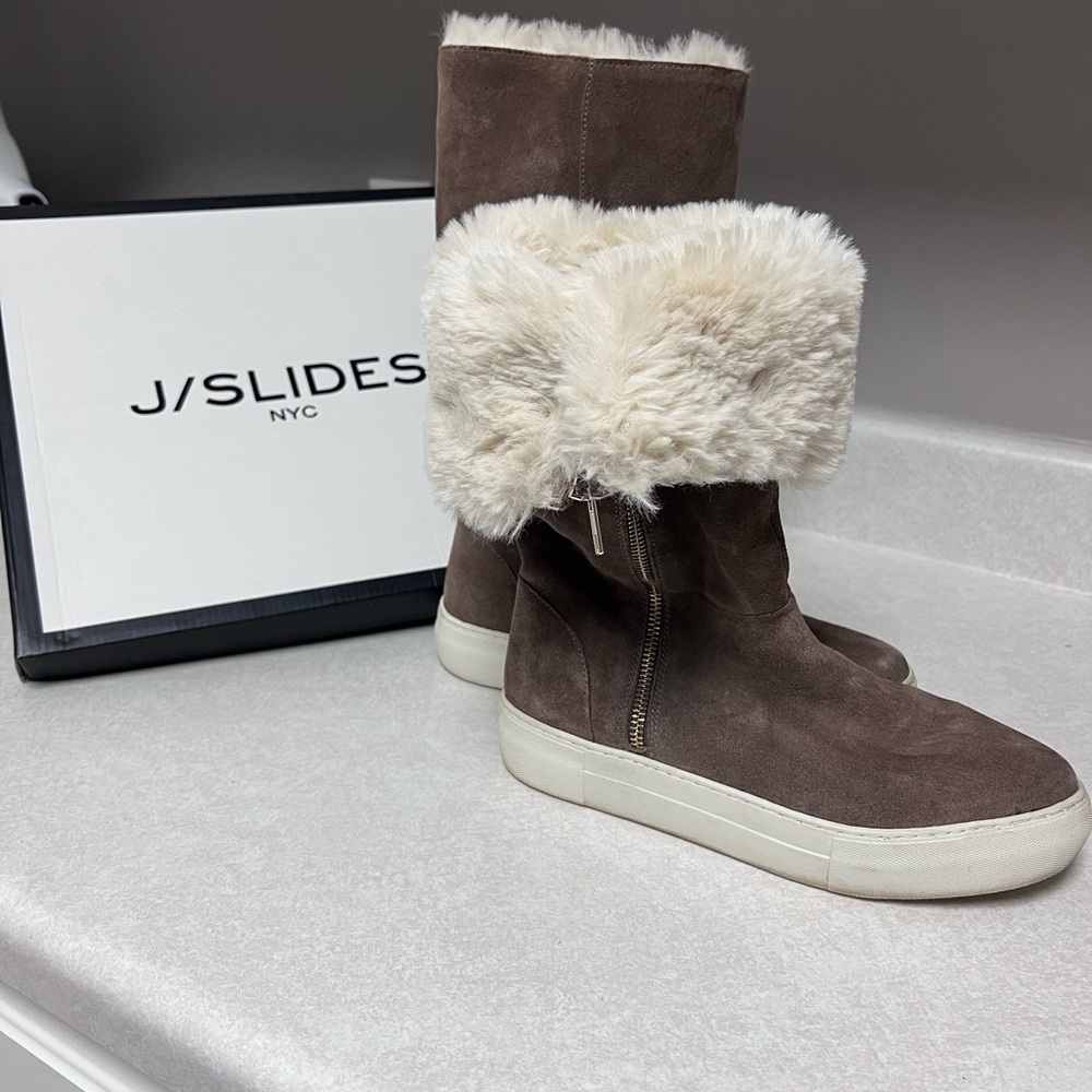 Cool Weather J Slides Fur Lined Boots - Like New … - image 5